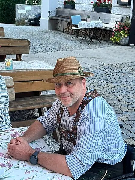 osvs-bergwacht-stefan-deuschl-1 Stefan Deuschl, Vorstandsmitglied der Oberst Schöttler Versehrten-Stiftung, Tölzer Bräustüberl